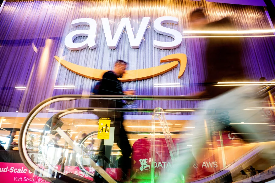 Amazon presenta un programa acelerador para fomentar el crecimiento de nuevas empresas dedicadas a la inteligencia artificial generativa