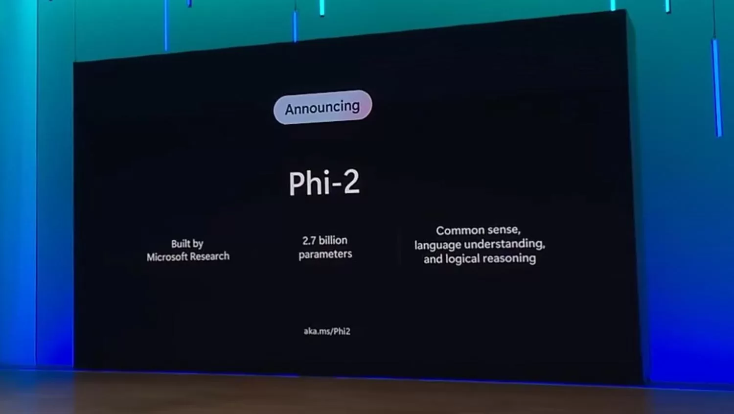 Microsoft revela Phi-2, una inteligencia artificial con la capacidad de sobrepasar a Llama 2 y Gemini